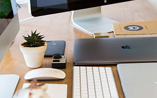 米乐体育交易记录-爵士主场力克掘金，米切尔独揽全场最高分，爵士米切尔打什么位置